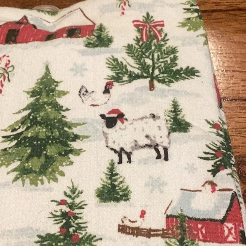 Cynthia Rowley Christmas Kitchen Towels. Set of 3.